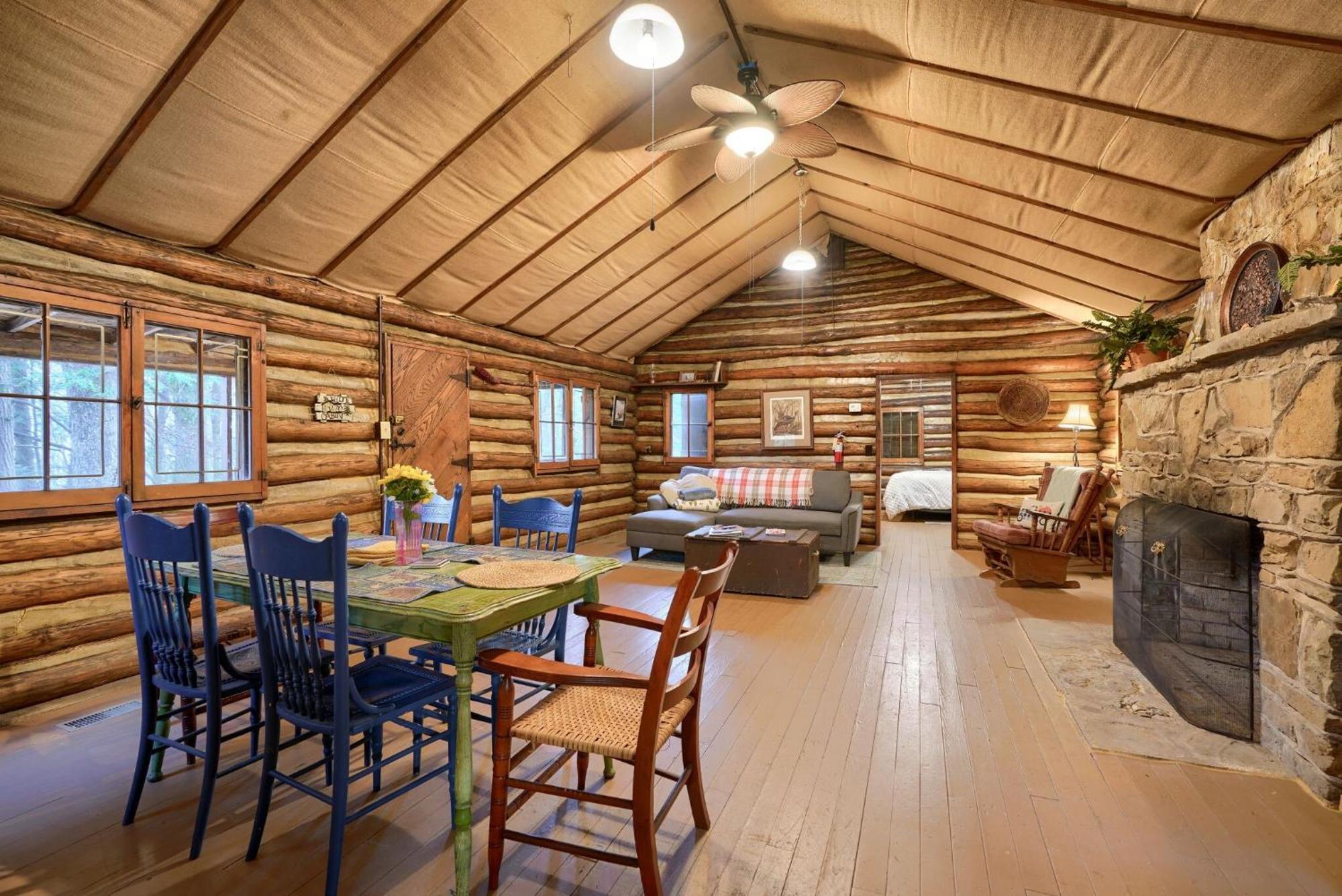 Russell Cabin Лоґан Екстер'єр фото
